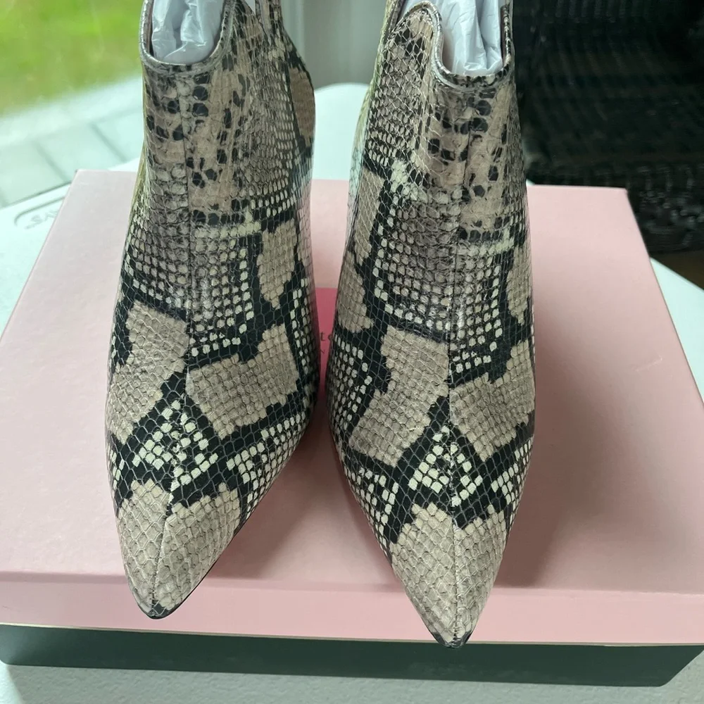 Kate Spade New York Raelyn Booties size 7M